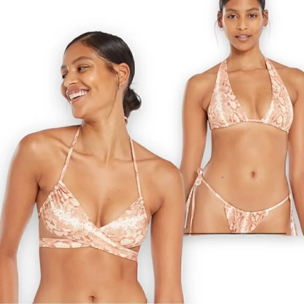 NWT! Vitamin A Milana Bikini Top Size Small (6)